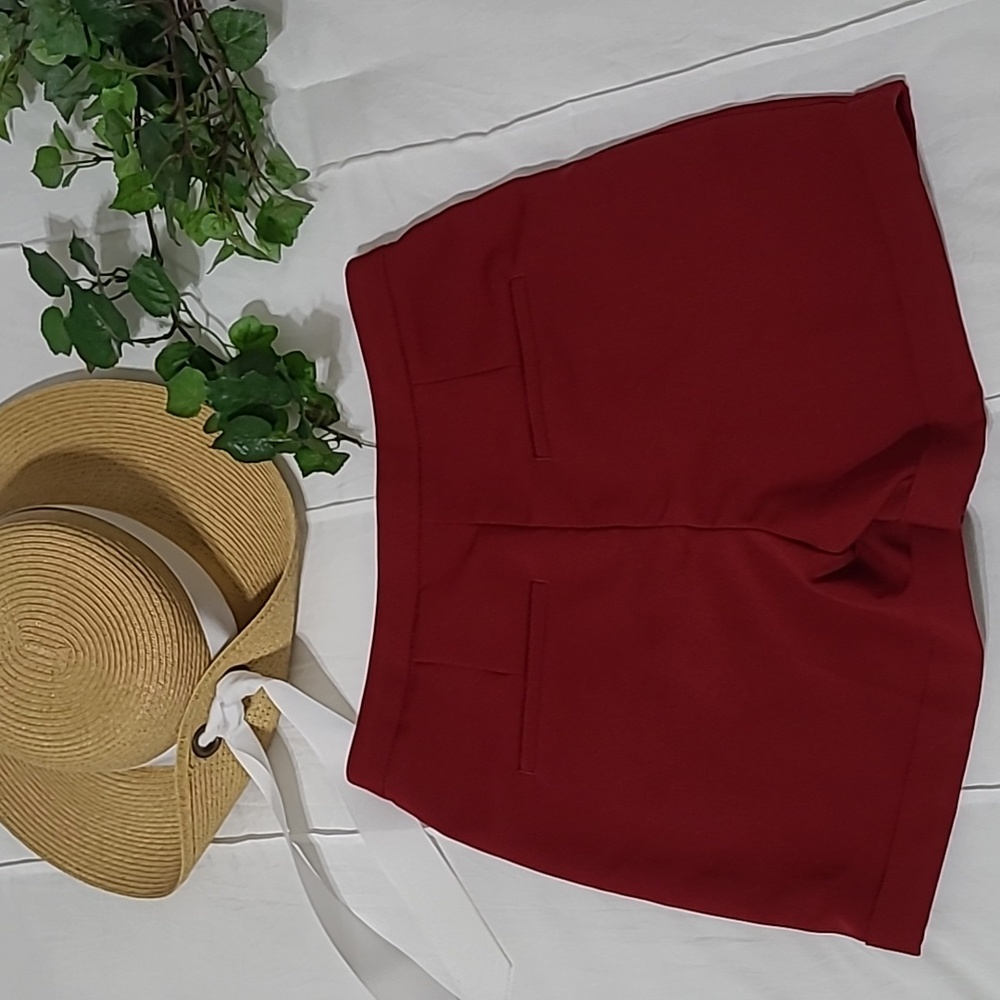 Burgundy H&M Dress Shorts - Picture 2 of 6